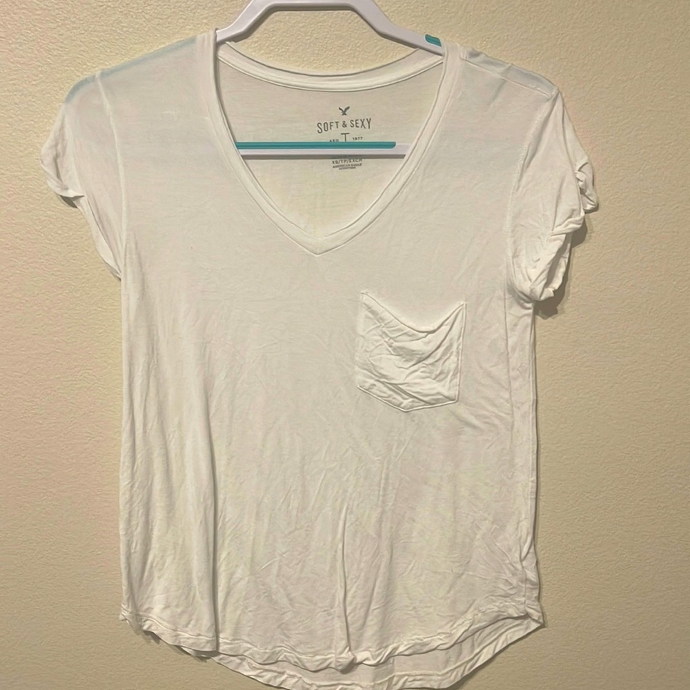 American Eagle tee